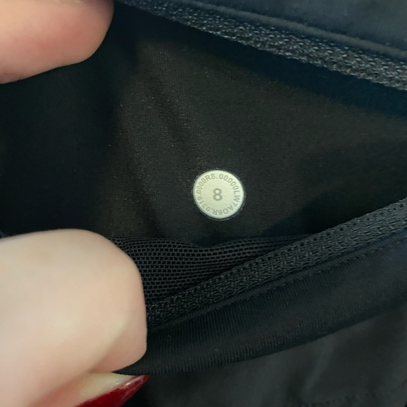 Lulu shorts - Picture 3 of 3